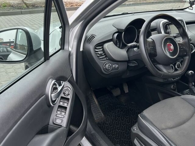 Серый Фиат 500, объемом двигателя 1.4 л и пробегом 51 тыс. км за 12500 $, фото 7 на Automoto.ua