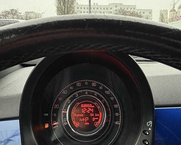 Синий Фиат 500, объемом двигателя 1.37 л и пробегом 169 тыс. км за 7500 $, фото 23 на Automoto.ua