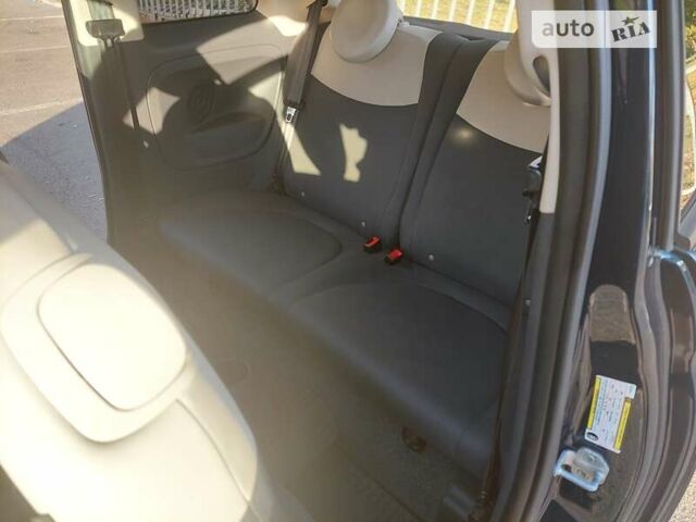 Синий Фиат 500, объемом двигателя 1.37 л и пробегом 167 тыс. км за 7600 $, фото 12 на Automoto.ua