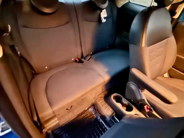 Синій Фіат 500, об'ємом двигуна 1.4 л та пробігом 125 тис. км за 6900 $, фото 15 на Automoto.ua