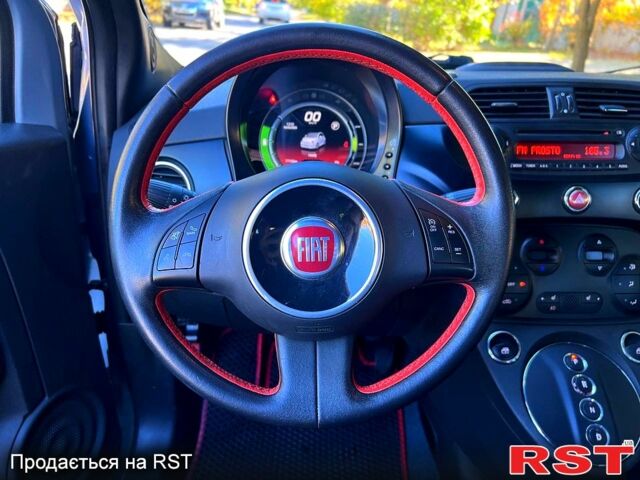 Синий Фиат 500, объемом двигателя 0 л и пробегом 118 тыс. км за 6900 $, фото 10 на Automoto.ua