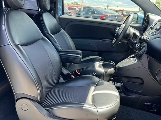 Синий Фиат 500, объемом двигателя 0 л и пробегом 70 тыс. км за 5500 $, фото 8 на Automoto.ua