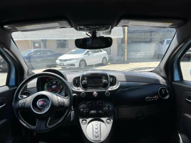 Синій Фіат 500, об'ємом двигуна 0 л та пробігом 75 тис. км за 3500 $, фото 6 на Automoto.ua