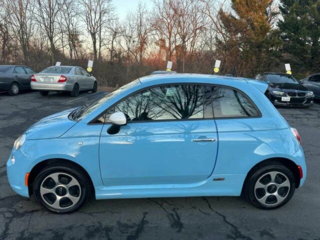 Синій Фіат 500, об'ємом двигуна 0 л та пробігом 70 тис. км за 2200 $, фото 3 на Automoto.ua