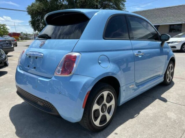 Синій Фіат 500, об'ємом двигуна 0 л та пробігом 75 тис. км за 3500 $, фото 5 на Automoto.ua