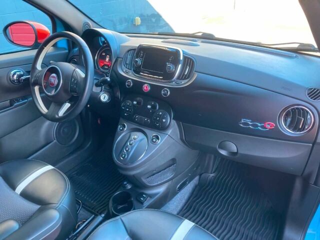 Синій Фіат 500, об'ємом двигуна 0 л та пробігом 105 тис. км за 2335 $, фото 6 на Automoto.ua