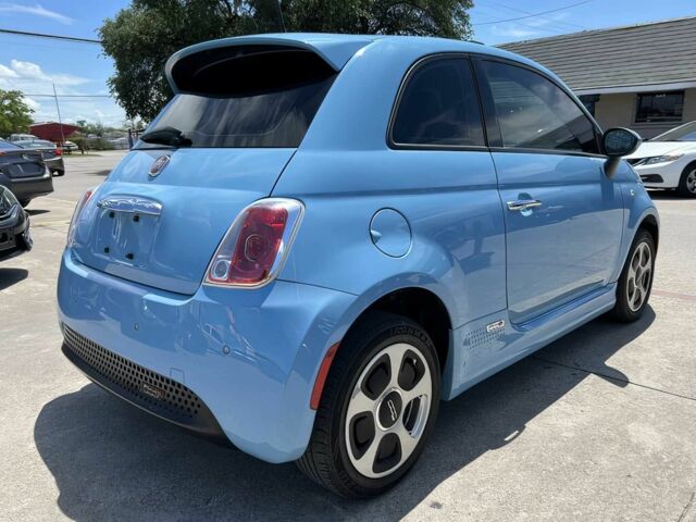 Синий Фиат 500, объемом двигателя 0 л и пробегом 79 тыс. км за 3800 $, фото 3 на Automoto.ua