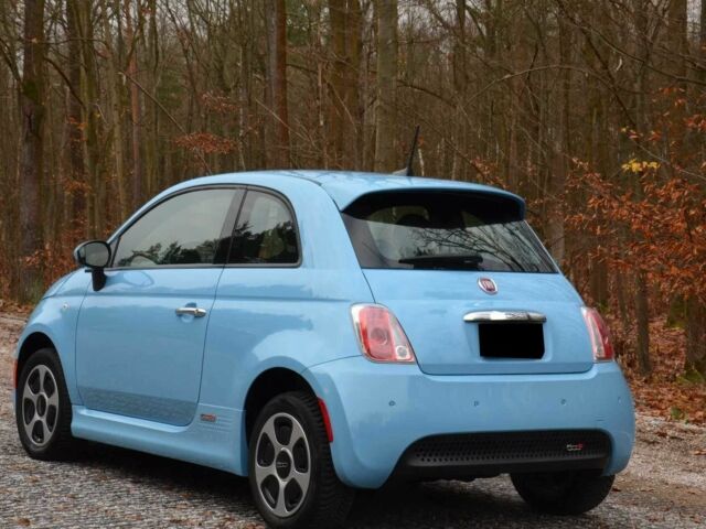 Синій Фіат 500, об'ємом двигуна 0 л та пробігом 99 тис. км за 3900 $, фото 4 на Automoto.ua