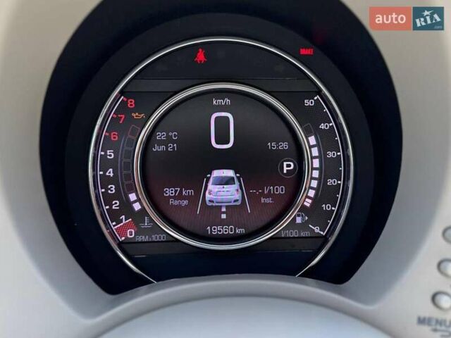 Синий Фиат 500, объемом двигателя 1.4 л и пробегом 21 тыс. км за 10990 $, фото 19 на Automoto.ua