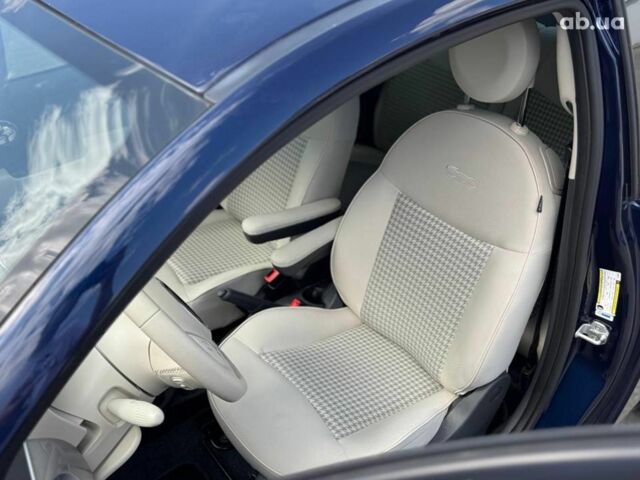 Синий Фиат 500, объемом двигателя 1.4 л и пробегом 21 тыс. км за 10990 $, фото 16 на Automoto.ua