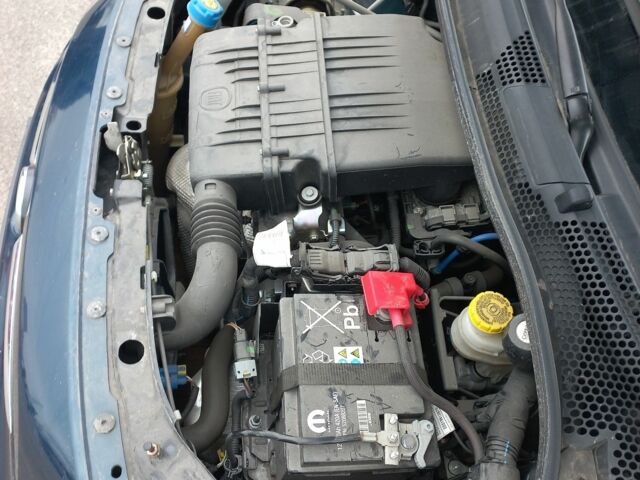 Синій Фіат 500, об'ємом двигуна 1.2 л та пробігом 6 тис. км за 14800 $, фото 5 на Automoto.ua