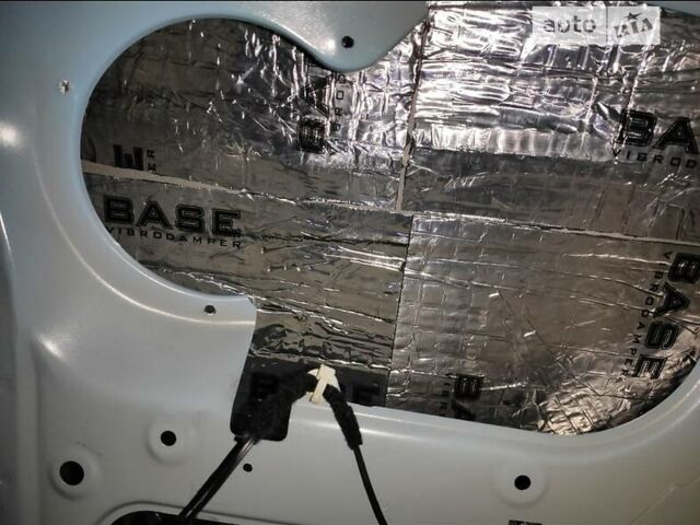 Синий Фиат 500, объемом двигателя 1.4 л и пробегом 145 тыс. км за 7700 $, фото 20 на Automoto.ua