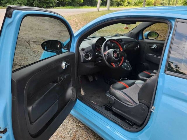 Синій Фіат 500, об'ємом двигуна 0 л та пробігом 133 тис. км за 7500 $, фото 4 на Automoto.ua
