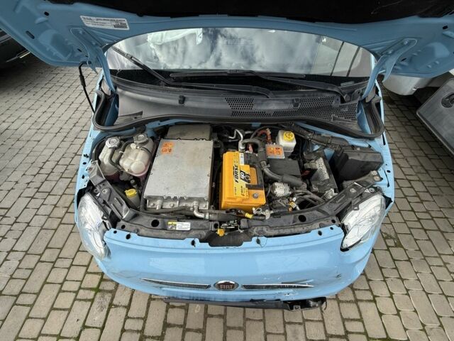 Фиат 500 2016 в Одессе на Automoto.ua Синий Фиат 500, объемом двигателя 0 л и пробегом 107 тыс. км за 5000 $, фото 5 на Automoto.ua