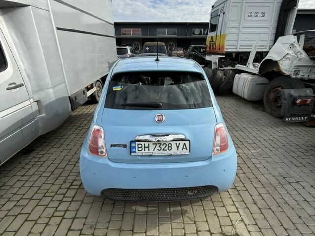 Фиат 500 2016 в Одессе на Automoto.ua Синий Фиат 500, объемом двигателя 0 л и пробегом 107 тыс. км за 5000 $, фото 1 на Automoto.ua