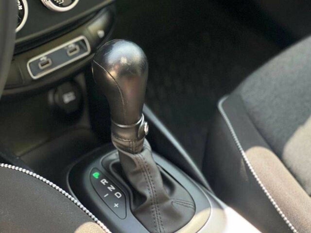 Синій Фіат 500, об'ємом двигуна 1.3 л та пробігом 201 тис. км за 14500 $, фото 15 на Automoto.ua