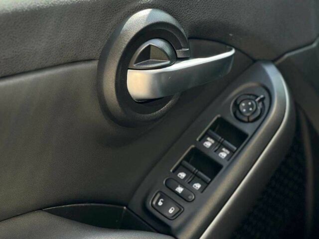 Синій Фіат 500, об'ємом двигуна 1.3 л та пробігом 201 тис. км за 14500 $, фото 6 на Automoto.ua