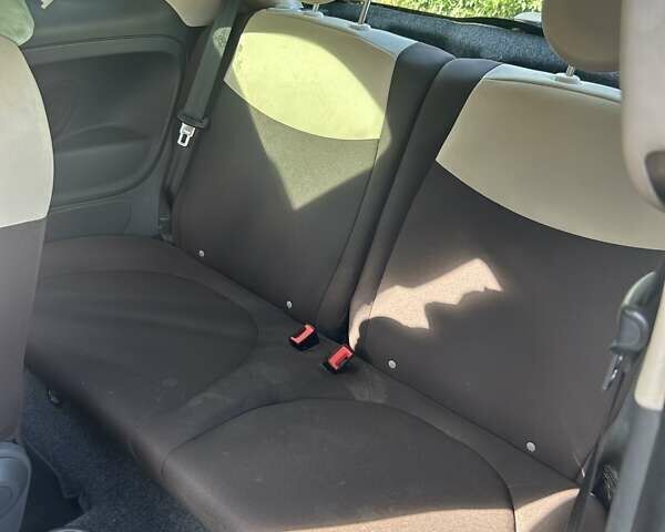 Зеленый Фиат 500, объемом двигателя 1.37 л и пробегом 120 тыс. км за 7200 $, фото 7 на Automoto.ua