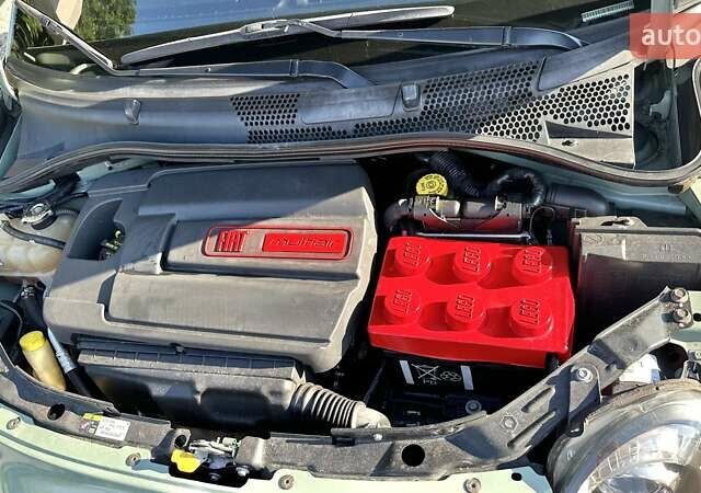 Зеленый Фиат 500, объемом двигателя 1.37 л и пробегом 115 тыс. км за 8700 $, фото 17 на Automoto.ua