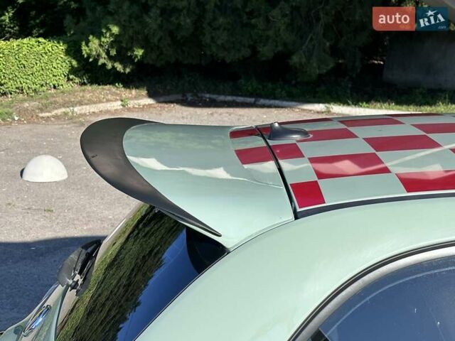 Зеленый Фиат 500, объемом двигателя 1.37 л и пробегом 115 тыс. км за 8700 $, фото 7 на Automoto.ua