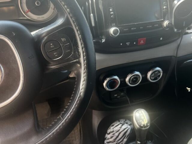 Зелений Фіат 500, об'ємом двигуна 1.4 л та пробігом 126 тис. км за 7000 $, фото 5 на Automoto.ua