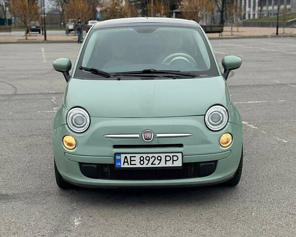 Зеленый Фиат 500, объемом двигателя 1.37 л и пробегом 118 тыс. км за 8200 $, фото 1 на Automoto.ua