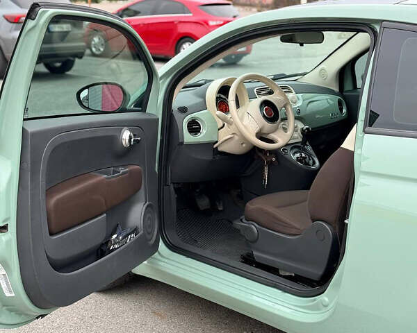 Зеленый Фиат 500, объемом двигателя 1.37 л и пробегом 118 тыс. км за 8200 $, фото 11 на Automoto.ua