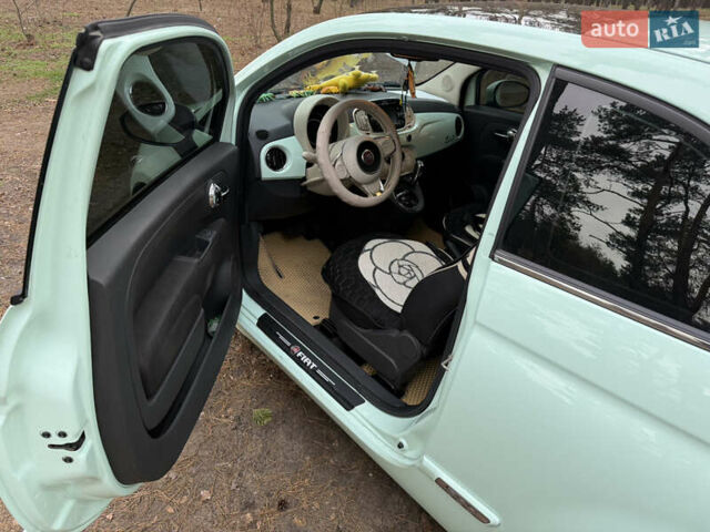 Зеленый Фиат 500, объемом двигателя 1.24 л и пробегом 65 тыс. км за 12000 $, фото 2 на Automoto.ua