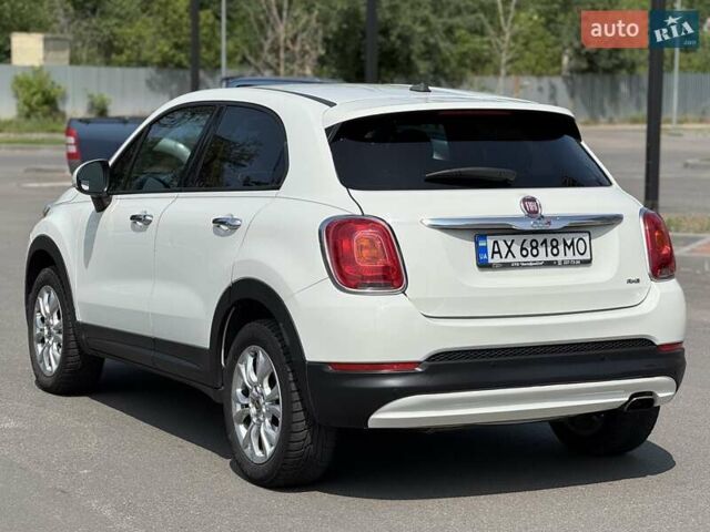 Белый Фиат 500 X, объемом двигателя 2.4 л и пробегом 130 тыс. км за 12000 $, фото 2 на Automoto.ua