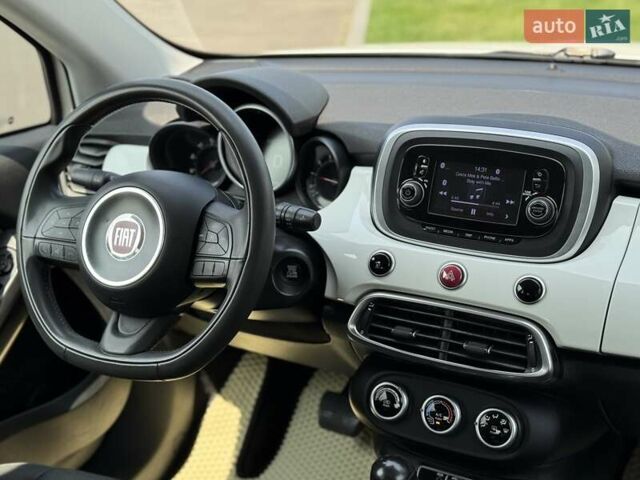 Белый Фиат 500 X, объемом двигателя 2.4 л и пробегом 130 тыс. км за 12000 $, фото 18 на Automoto.ua