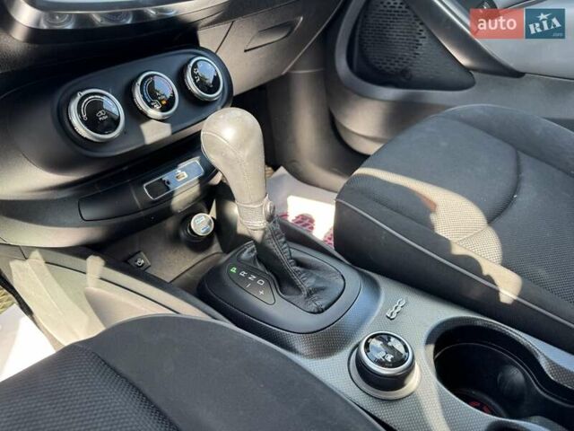 Білий Фіат 500 X, об'ємом двигуна 2.36 л та пробігом 132 тис. км за 12500 $, фото 15 на Automoto.ua