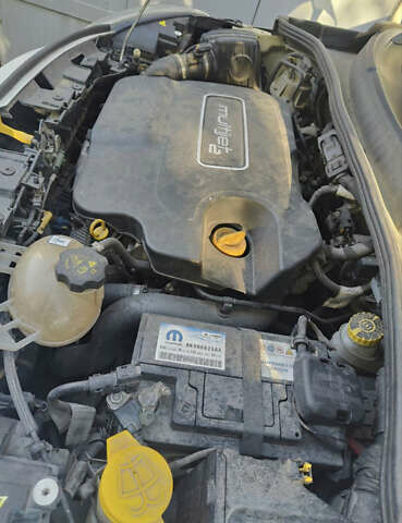 Білий Фіат 500X, об'ємом двигуна 2 л та пробігом 139 тис. км за 13500 $, фото 31 на Automoto.ua