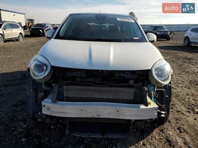 Белый Фиат 500X, объемом двигателя 2.4 л и пробегом 53 тыс. км за 2900 $, фото 4 на Automoto.ua