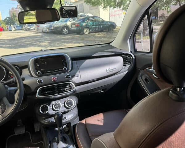 Білий Фіат 500X, об'ємом двигуна 2 л та пробігом 139 тис. км за 13500 $, фото 26 на Automoto.ua