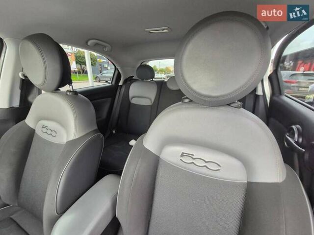 Белый Фиат 500X, объемом двигателя 2.36 л и пробегом 90 тыс. км за 12500 $, фото 6 на Automoto.ua