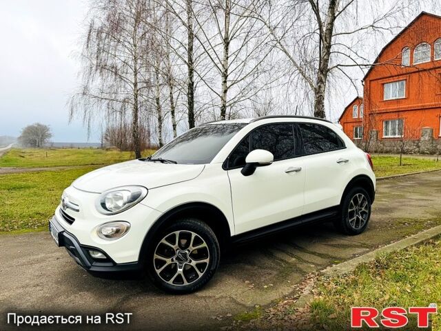 Білий Фіат 500X, об'ємом двигуна 1.4 л та пробігом 58 тис. км за 13500 $, фото 2 на Automoto.ua