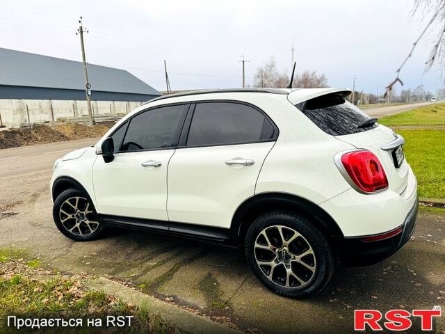 Білий Фіат 500X, об'ємом двигуна 1.4 л та пробігом 58 тис. км за 13500 $, фото 4 на Automoto.ua