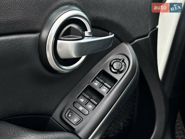 Белый Фиат 500X, объемом двигателя 1.4 л и пробегом 137 тыс. км за 13000 $, фото 11 на Automoto.ua