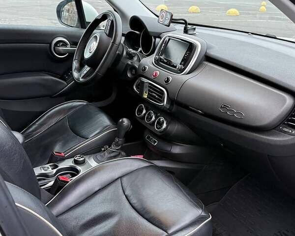 Білий Фіат 500X, об'ємом двигуна 2.4 л та пробігом 127 тис. км за 12500 $, фото 5 на Automoto.ua