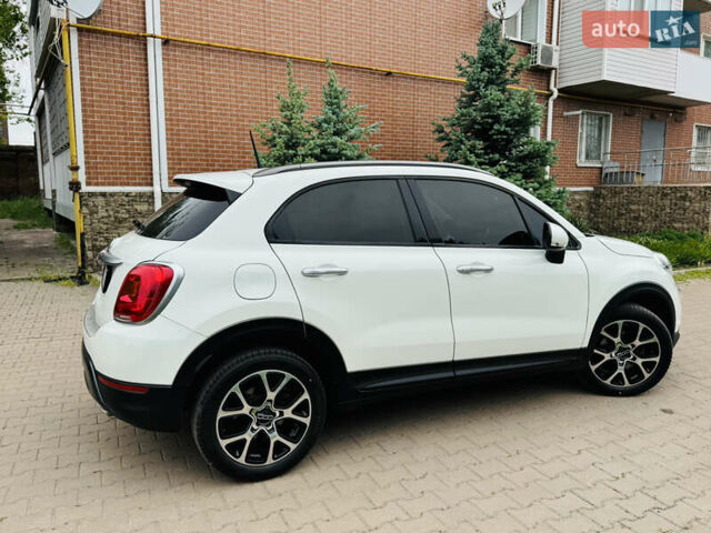 Белый Фиат 500 X, объемом двигателя 1.4 л и пробегом 58 тыс. км за 12800 $, фото 4 на Automoto.ua