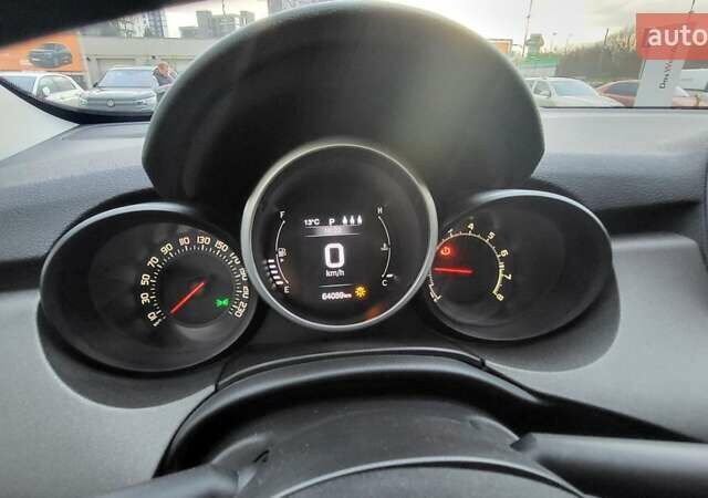 Белый Фиат 500X, объемом двигателя 1.4 л и пробегом 64 тыс. км за 17000 $, фото 12 на Automoto.ua