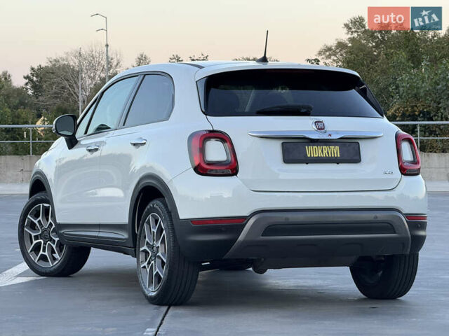 Белый Фиат 500 X, объемом двигателя 1.3 л и пробегом 59 тыс. км за 15950 $, фото 7 на Automoto.ua