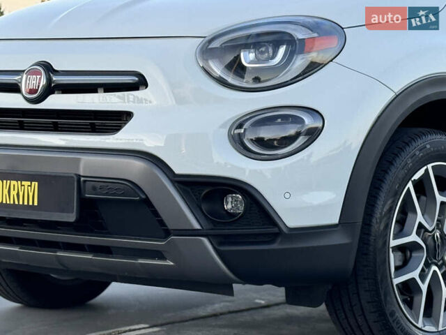 Белый Фиат 500 X, объемом двигателя 1.3 л и пробегом 59 тыс. км за 15950 $, фото 15 на Automoto.ua