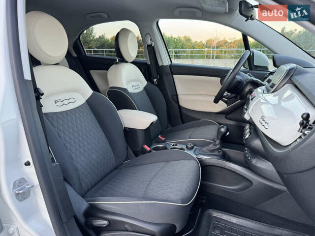 Белый Фиат 500 X, объемом двигателя 1.3 л и пробегом 59 тыс. км за 15950 $, фото 31 на Automoto.ua