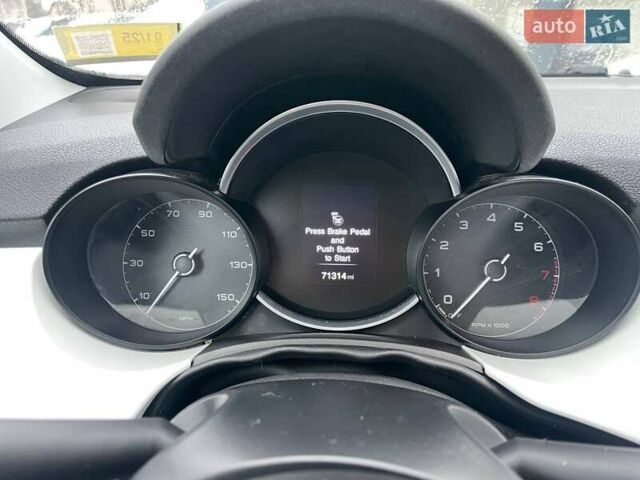 Белый Фиат 500X, объемом двигателя 1.37 л и пробегом 118 тыс. км за 17490 $, фото 19 на Automoto.ua