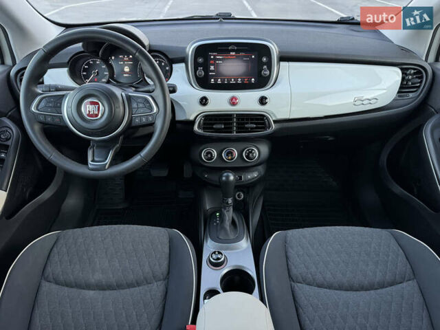 Белый Фиат 500 X, объемом двигателя 1.3 л и пробегом 59 тыс. км за 15950 $, фото 21 на Automoto.ua