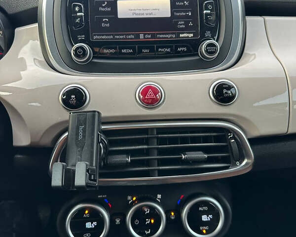 Бежевий Фіат 500X, об'ємом двигуна 2.4 л та пробігом 104 тис. км за 10500 $, фото 14 на Automoto.ua