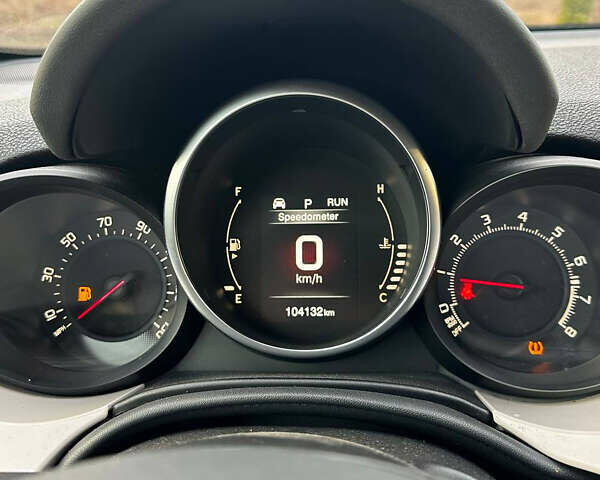 Бежевий Фіат 500X, об'ємом двигуна 2.4 л та пробігом 104 тис. км за 10500 $, фото 15 на Automoto.ua