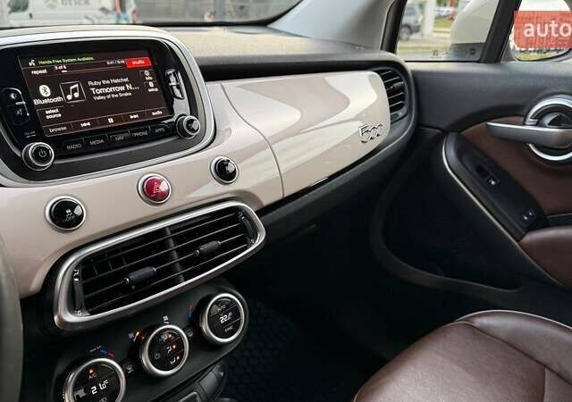 Бежевий Фіат 500X, об'ємом двигуна 2.36 л та пробігом 134 тис. км за 13900 $, фото 16 на Automoto.ua