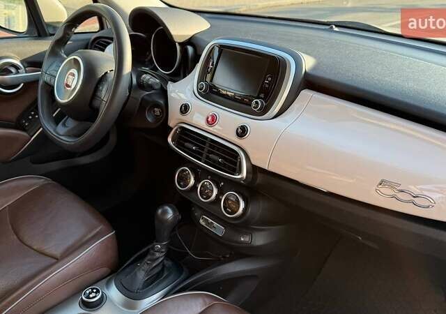 Бежевий Фіат 500X, об'ємом двигуна 2.36 л та пробігом 134 тис. км за 13900 $, фото 3 на Automoto.ua
